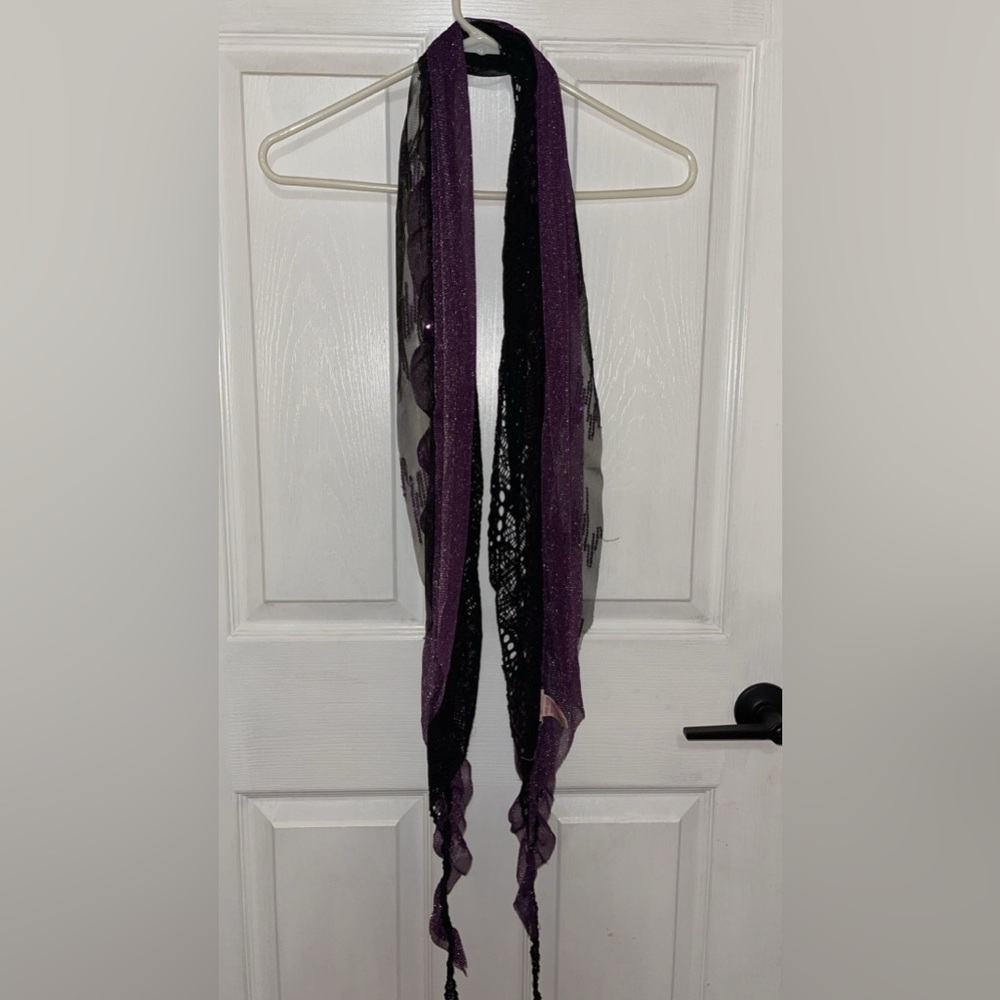 Candie’s scarf